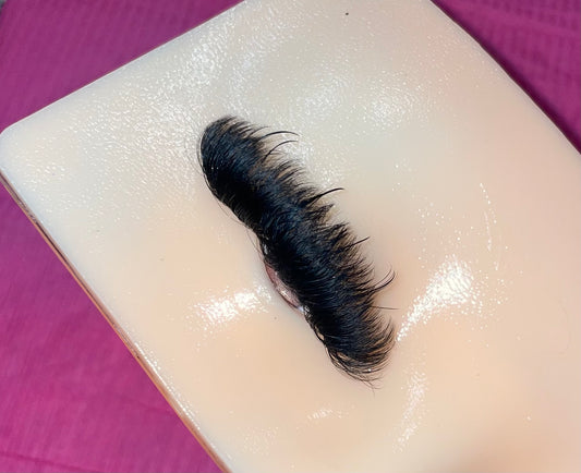 Wipsy Custom Lash Strip